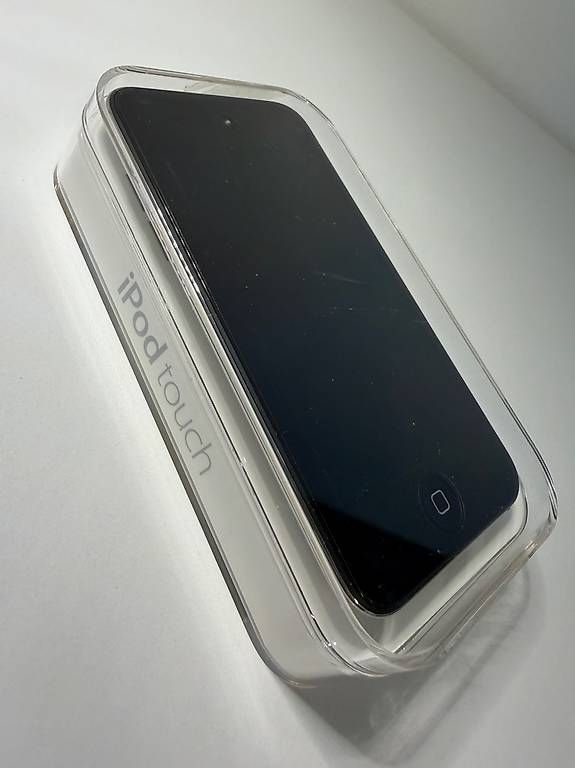 Apple Lettore multimediale portatile: Apple iPod touch 4 gen – Usato da Mendrisio venduto da MarA_82 2