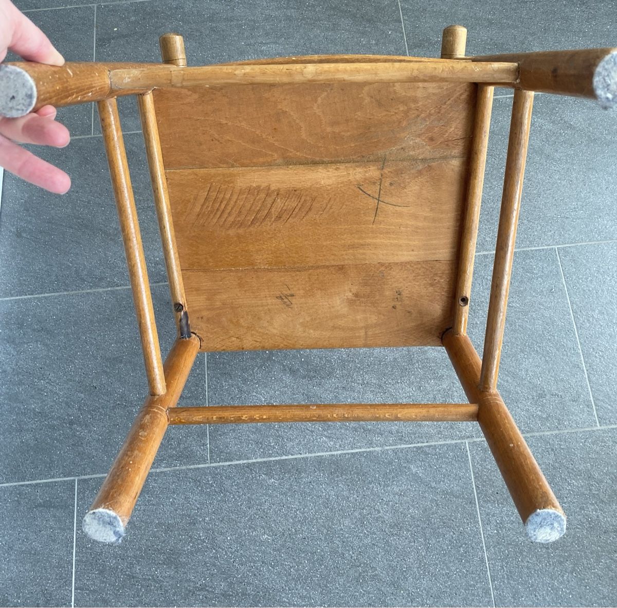 Chaises: Kinderstühlchen antik – D'occasion à Bern par Arecibo07 3