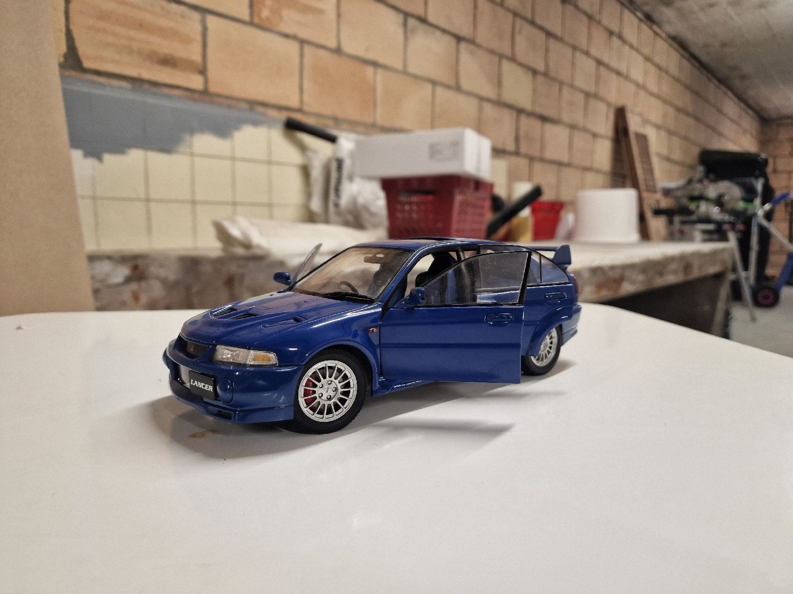 Autoart Modellini d'auto:  Lancer evo 1:18 Autoart – Usato da Alberswil venduto da R21Turbo