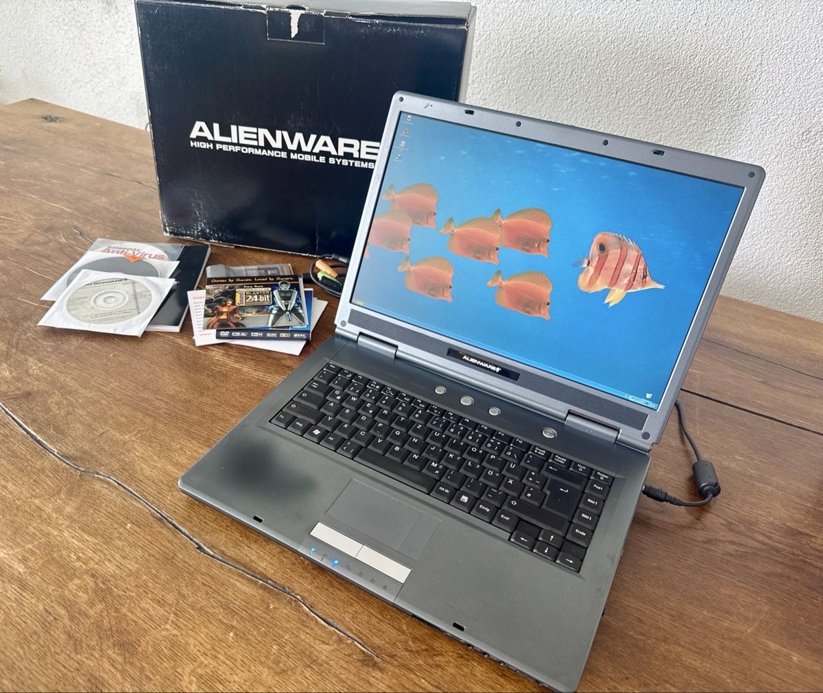 Alienware Notebooks: Alienware Area-51m Retro Gaming Laptop Ab 1.- – Gebraucht aus Winterthur von cashconverter 1