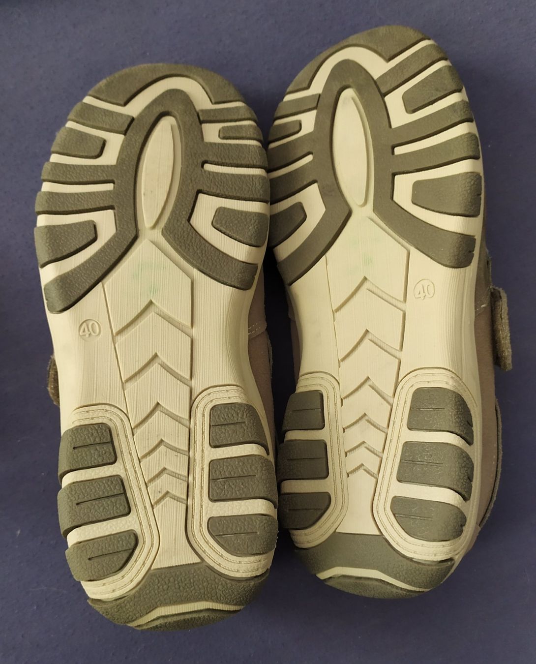 Scarpe da uomo: Mocassins homme gr. 40 gris – Nuovo (secondo la descrizione) da Chezard St-Martin venduto da Loucail 7