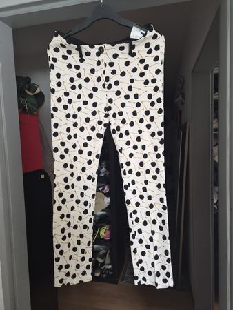 Marc Cain schöne Hose Gr. N1