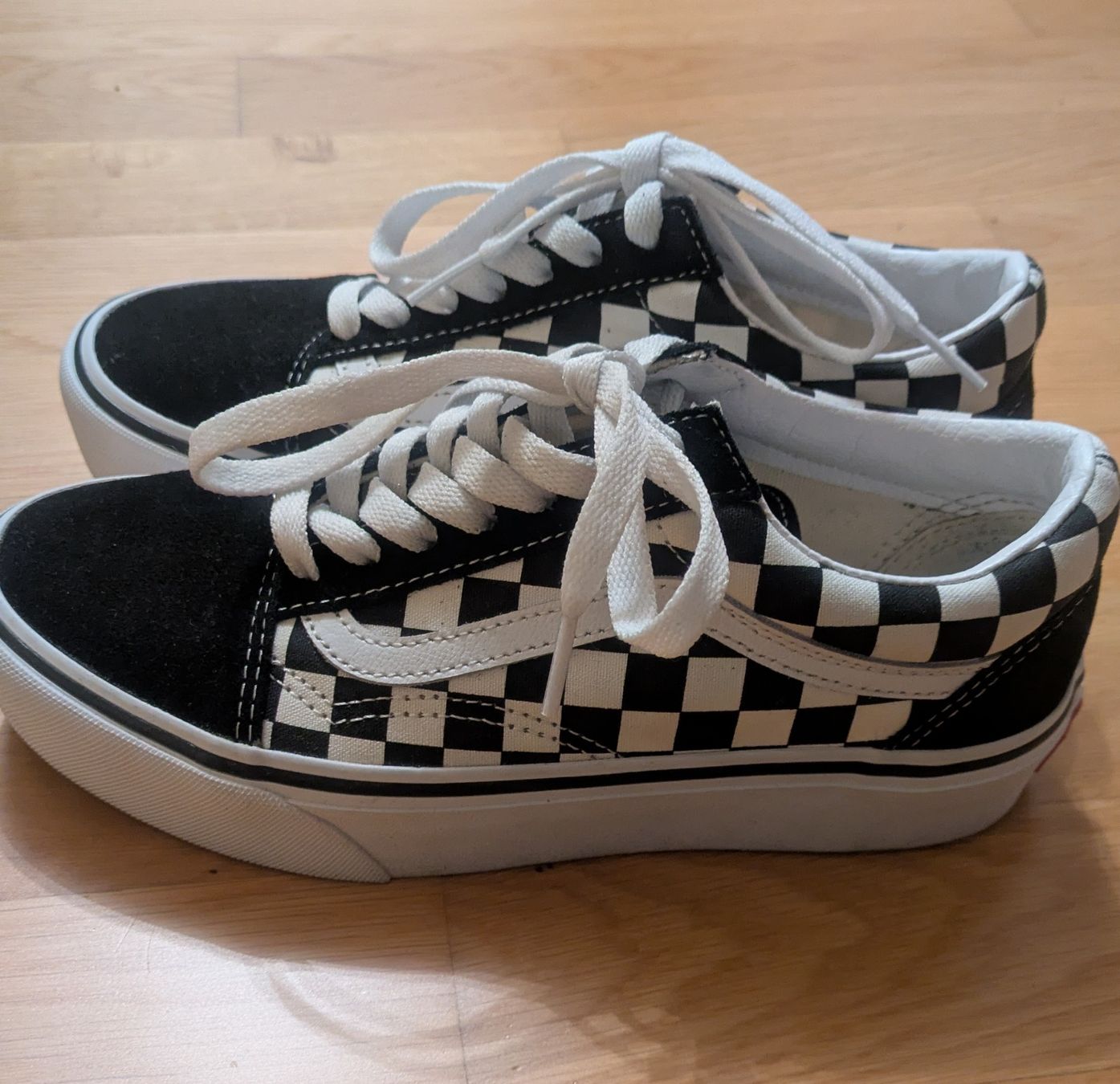 Vans Scarpe da uomo: Vans Old Skool Sneaker Gr. 36.5 – Usato da St. Gallen venduto da Jasik1 5