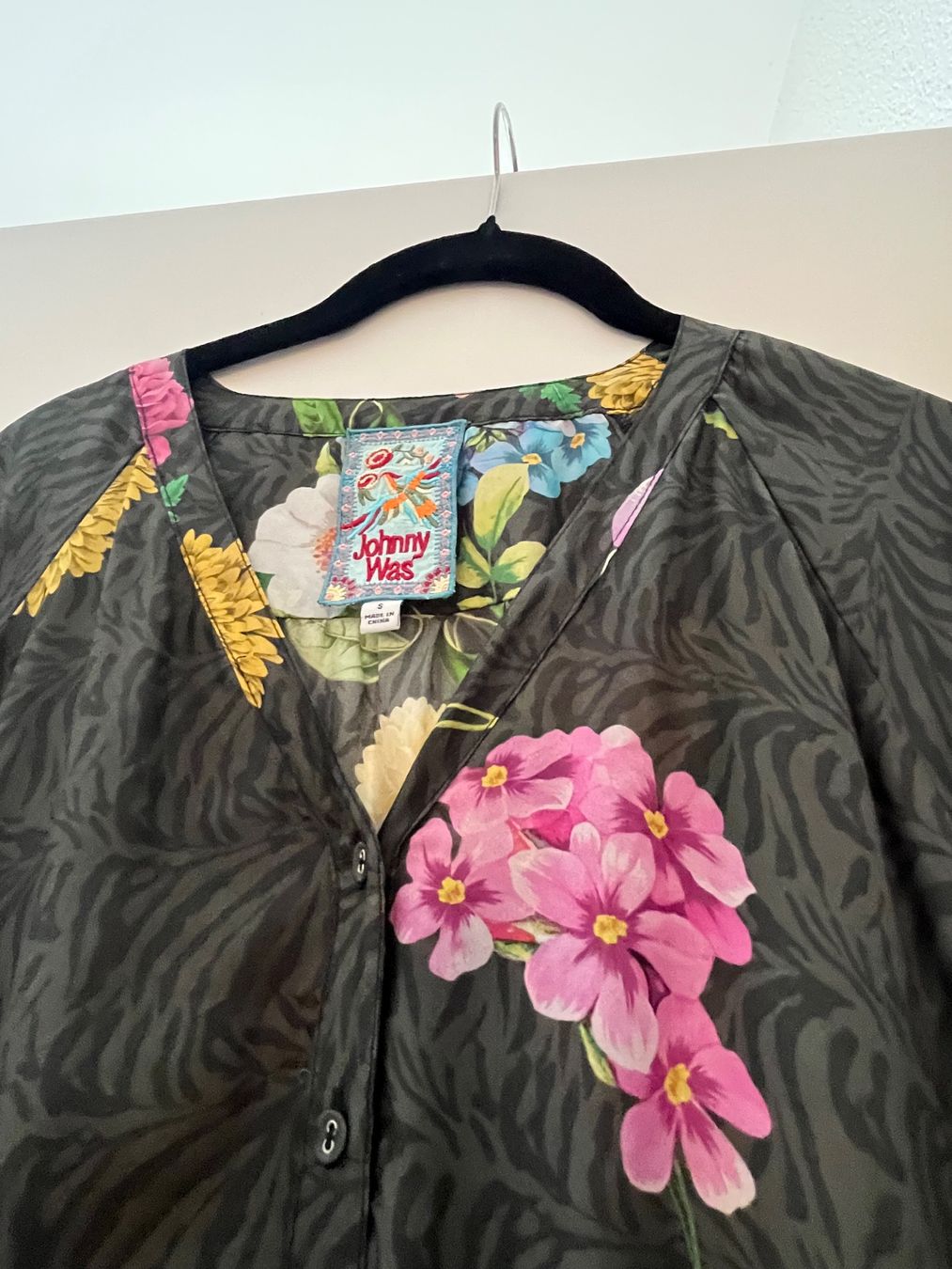 Vestiti: Kleid von Johnny Was – Usato da Zürich venduto da pizzobeatrice 1
