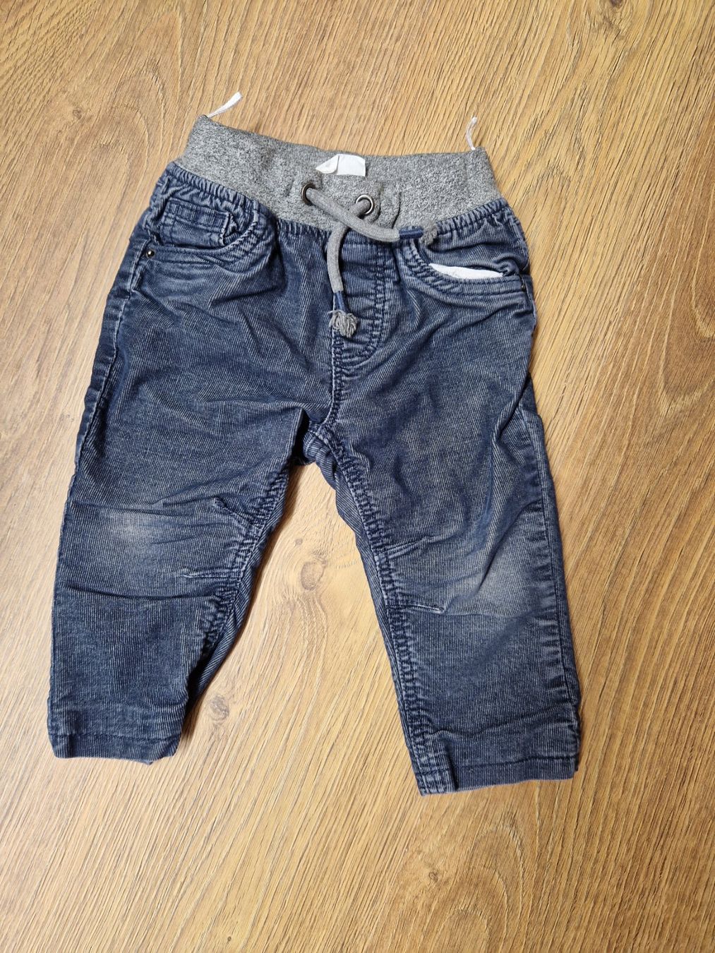 C&A Pantaloni: Hose gefüttert C&A Gr. 80 – Usato da Nebikon venduto da Japostyle
