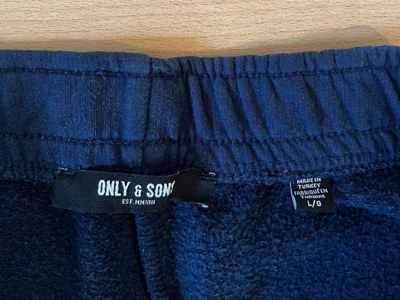 Hosen: ONLY & SONS Trainerhose dunkelblau - Gr. L – Gebraucht aus Zürich von corinne.nussbaumer20 2