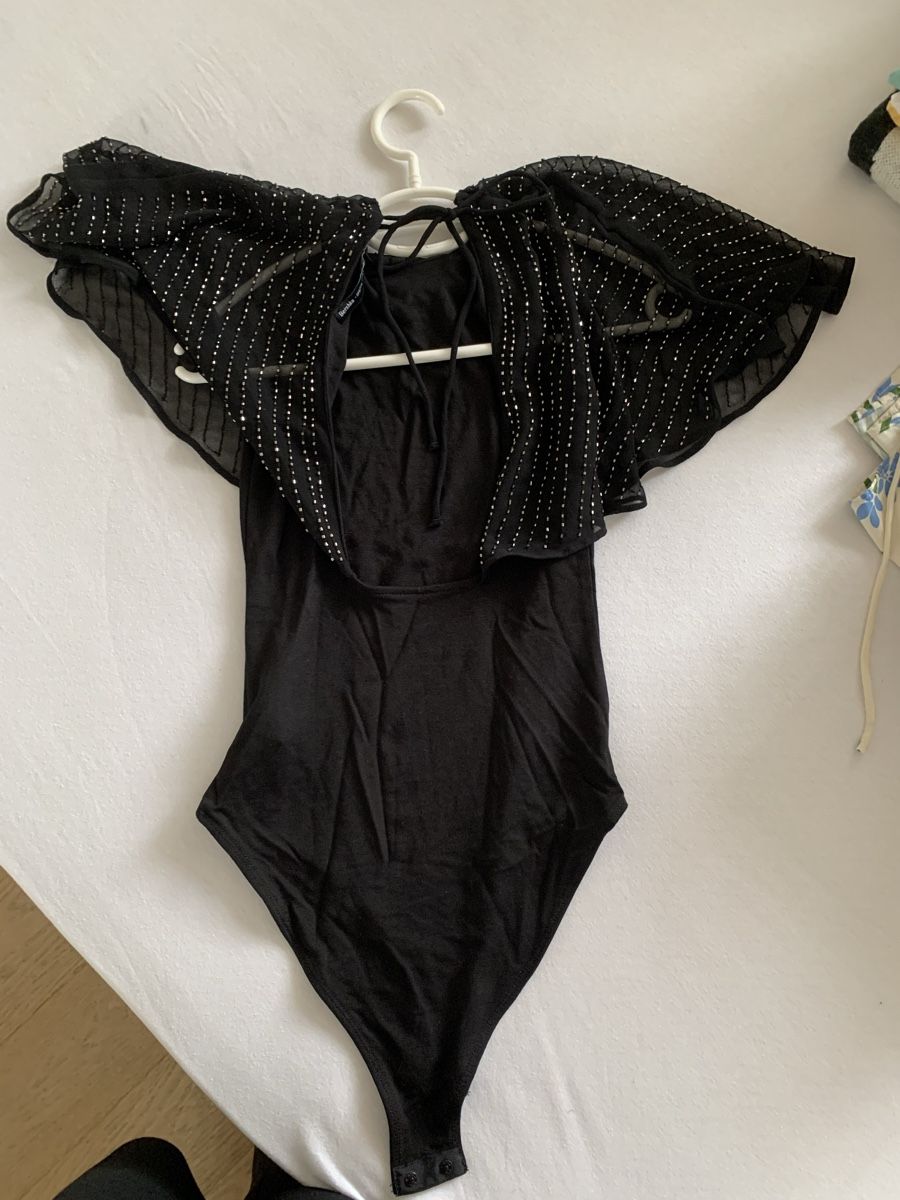 Bershka Top: Body Damen Bershka XS – Usato da Urdorf venduto da lil_bw7r 2