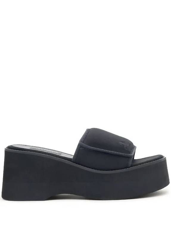 Scarpe da donna: BLACK SCUBA WAVE SLIP ON PLATFORMS - COURRÈGES – Usato da Basel venduto da Prinzessinsuperstar 4
