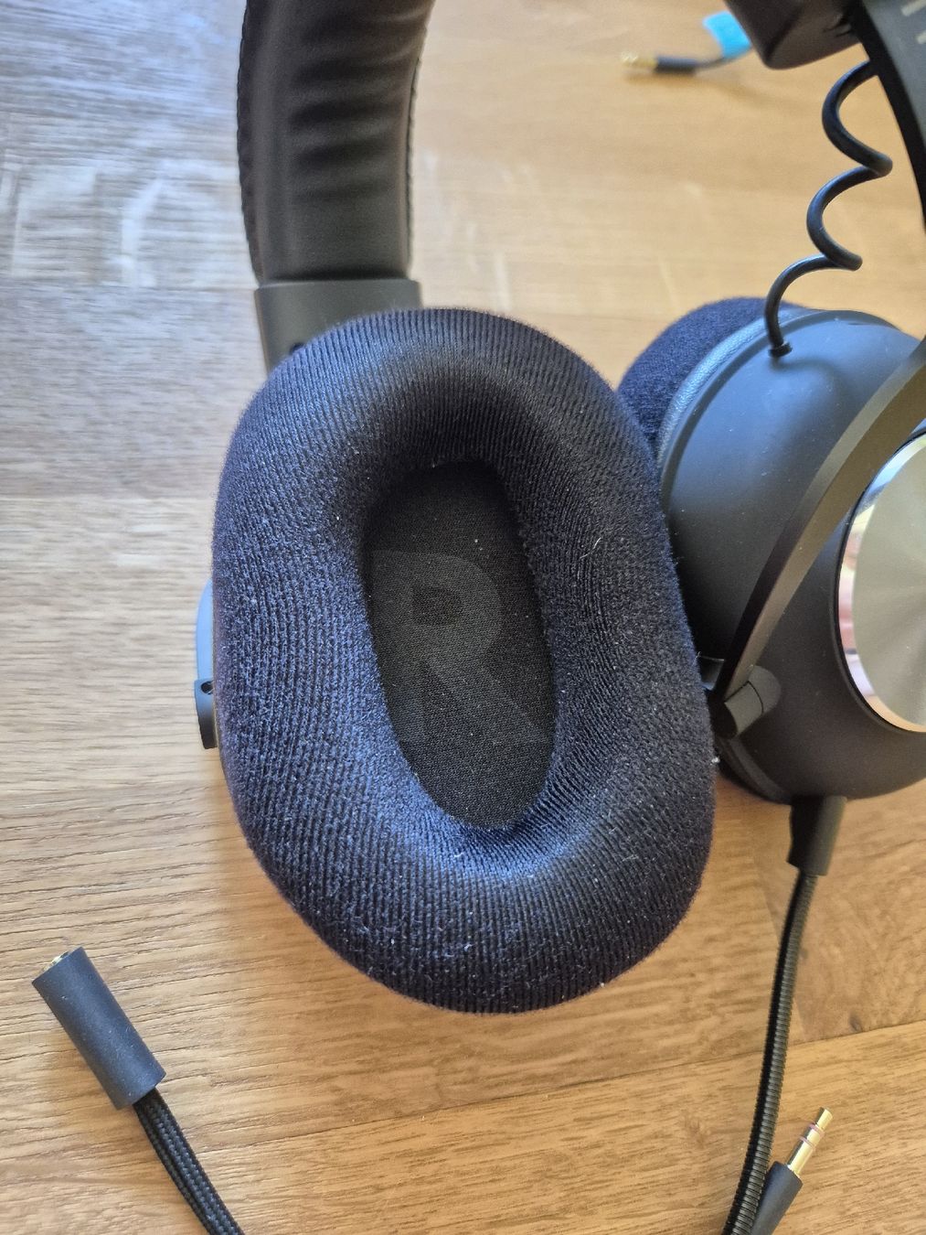Logitech Cuffie: Logitech Pro X wired – Usato da Luzern venduto da FinnA 4