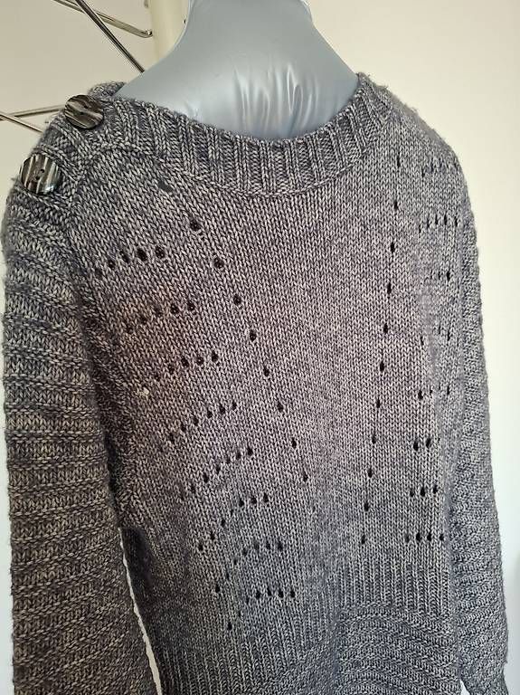 Vestiti: Nümph Strickkleid – Usato da Bern venduto da chs_9kyd