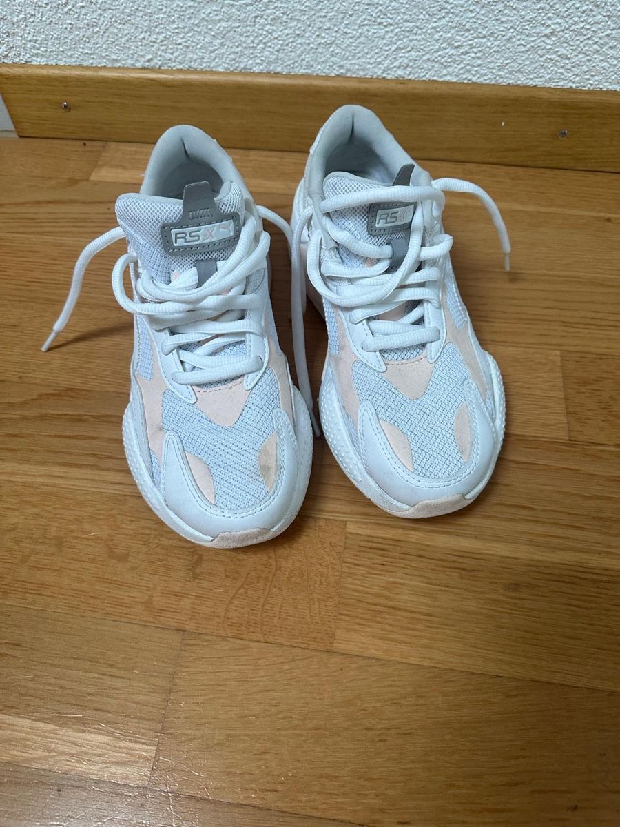 Puma Scarpe da donna: Puma RS-X rose/weiss Gr.39 – Usato da Bronschhofen venduto da rednola86