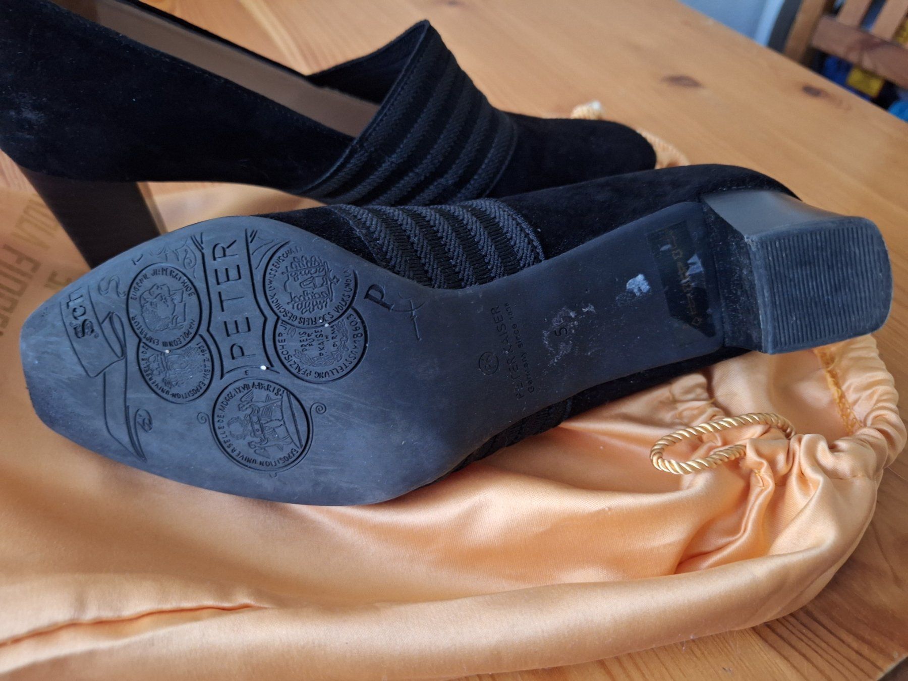 Kaiser Scarpe da donna: Escarpins noirs Peter Kaiser en daim, taille 38 – Usato da Kloten venduto da flo_r5hm 4