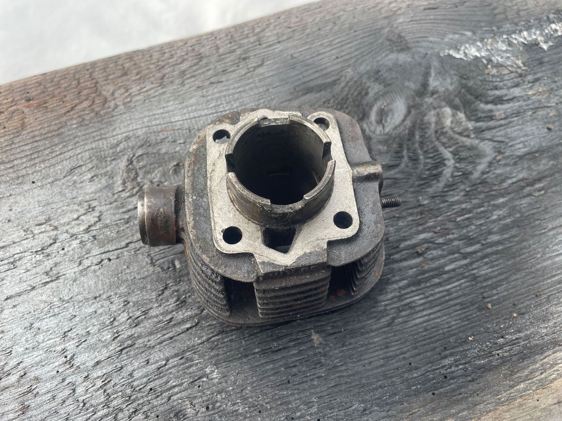 DKW Mofas: Cylindre DKW. – Defekt aus Leytron von ACLEONARD01 2