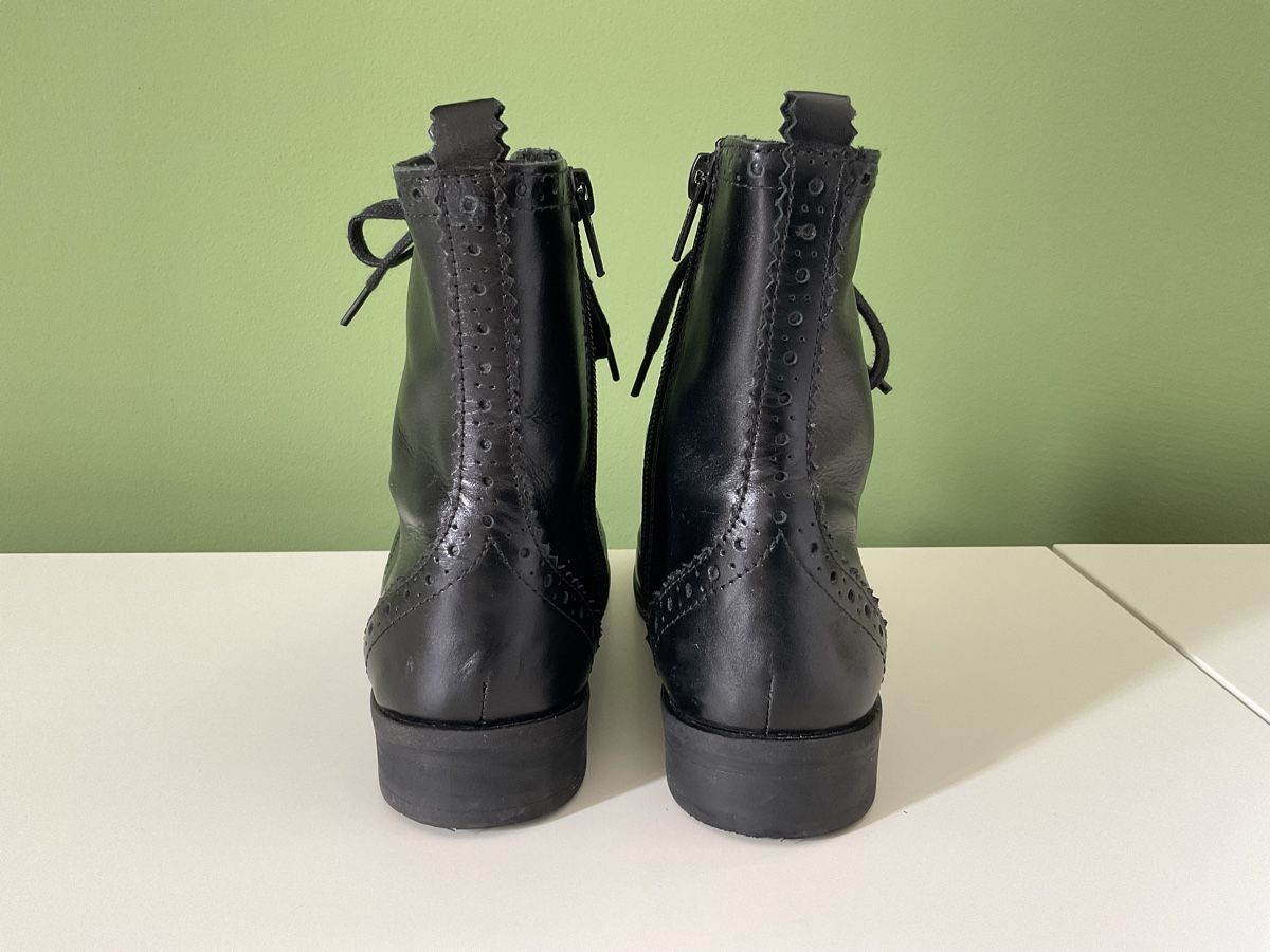 Scarpe per ragazze: Leder Stiefeletten Mädchen Gr.35 – Usato da Pfäffikon ZH venduto da Ben0707 3