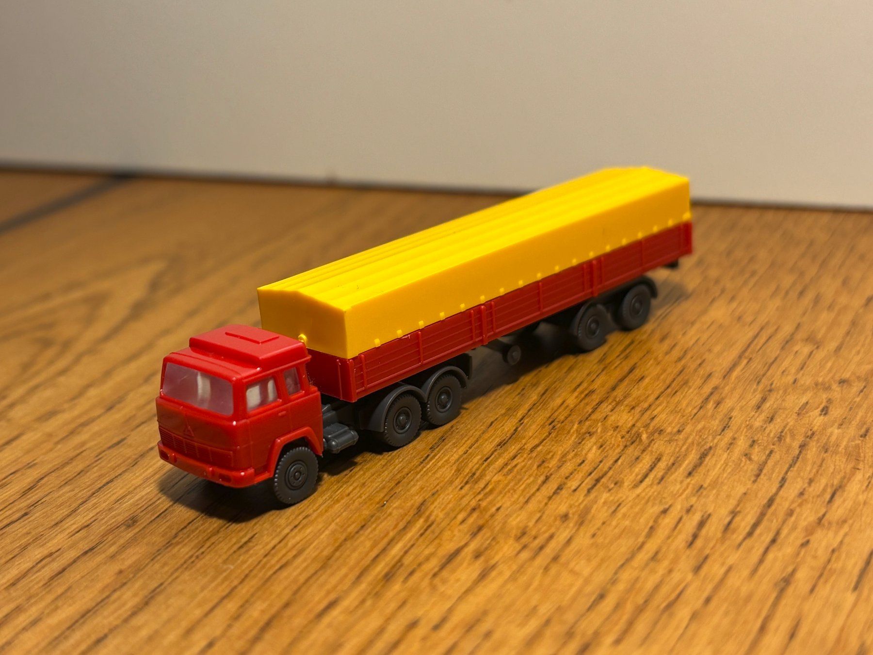 Modellini di ferrovie: M0979: Lastwagen (Spur N) – Nuovo (secondo la descrizione) da Birsfelden venduto da Birs_25 1