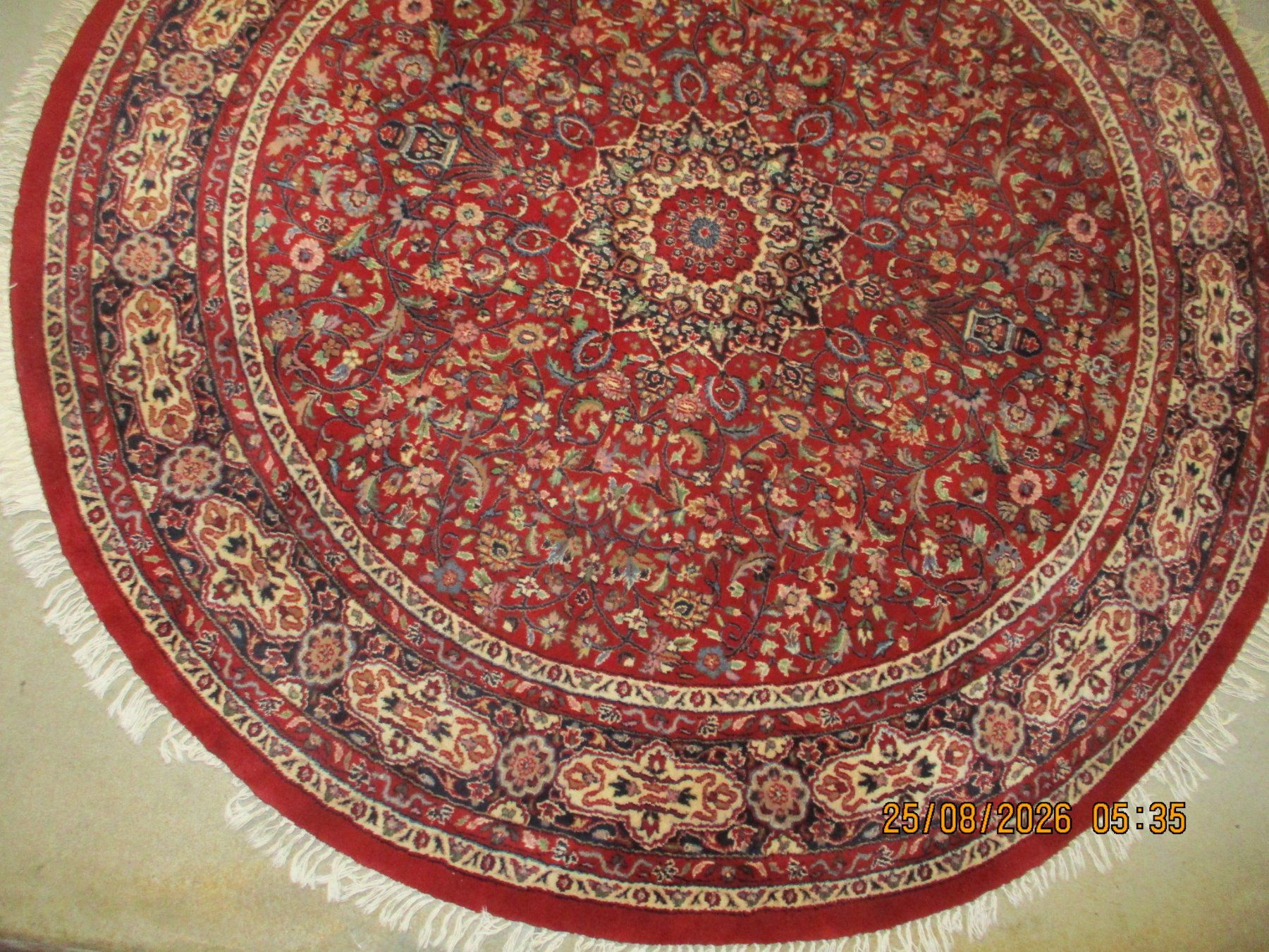Tappeti: Indischer Vintage Teppich rund – Usato da Dietikon venduto da mad_7fpf 1