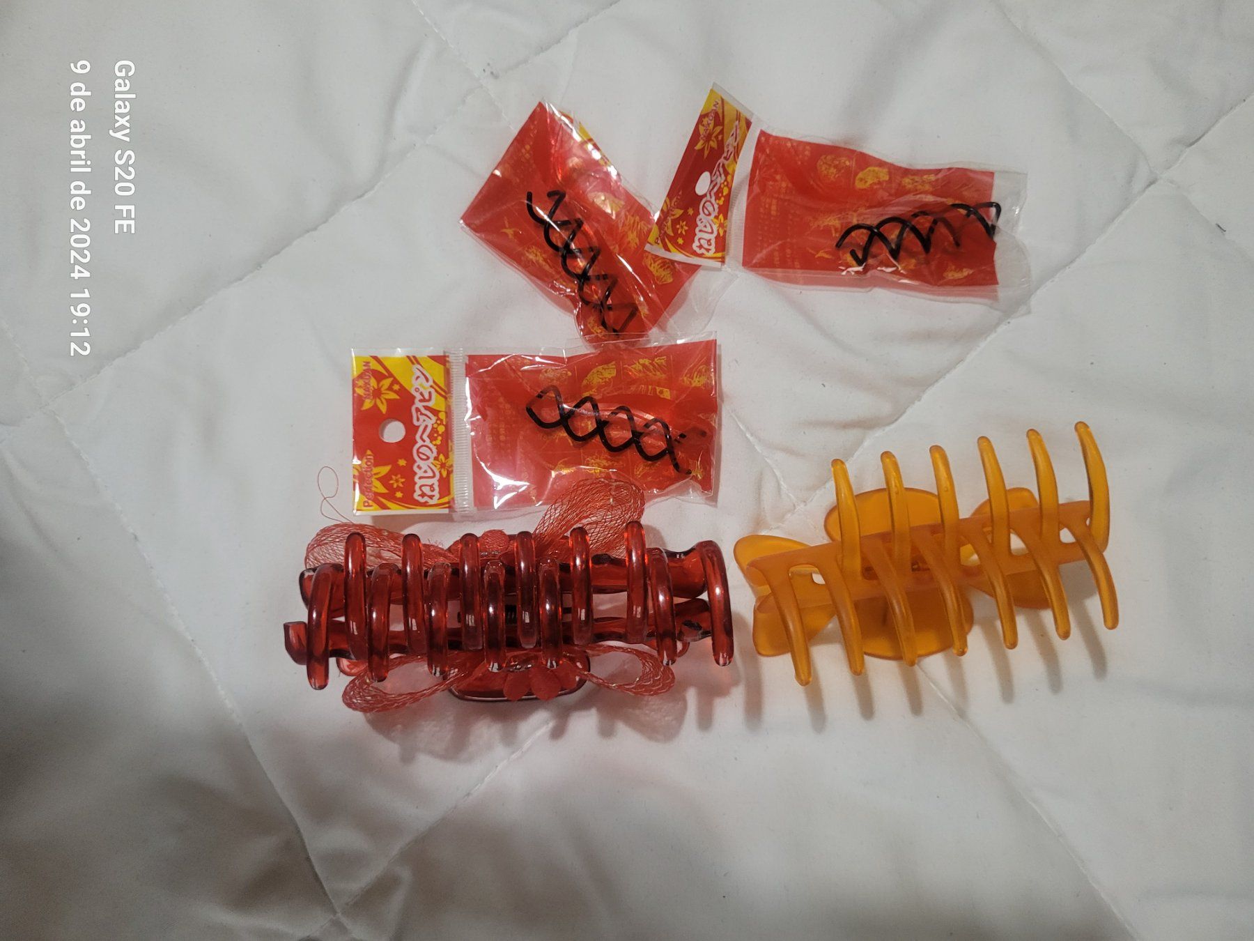 Accessori per capelli: Lot accessoires pour cheveux – Usato da Romont FR venduto da moto41 2