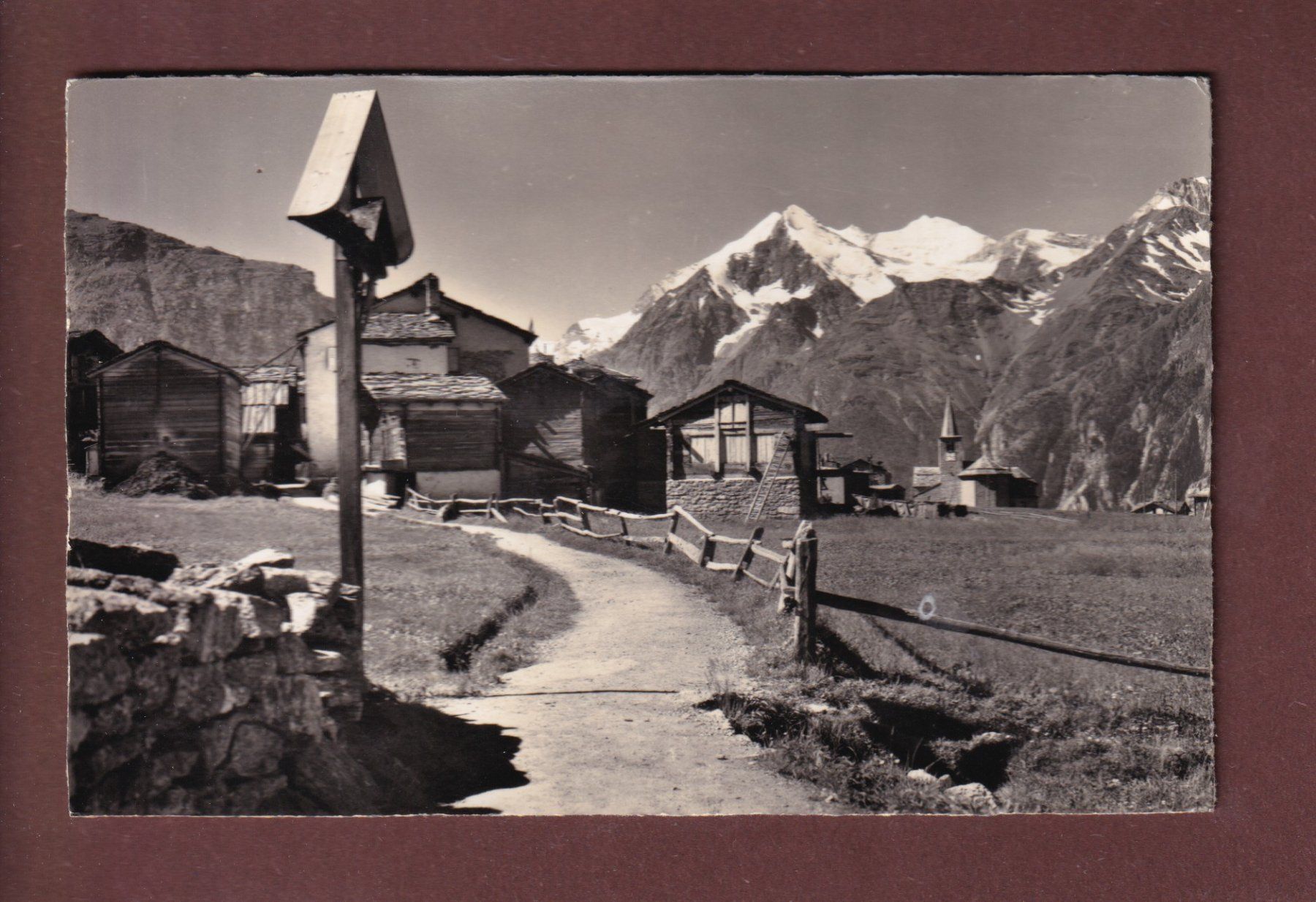 Cartes postales: GRÄCHEN - Dorfpartie - 1958 – D'occasion à Pully par nicecards-shop