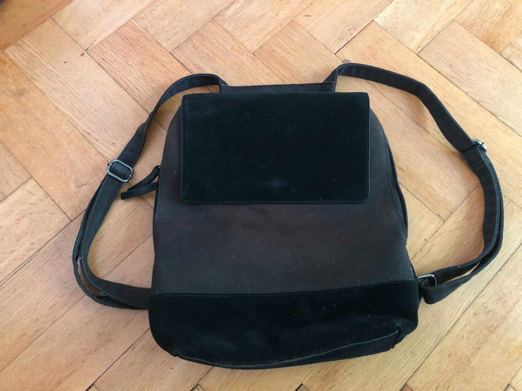 Kapten & Son Zaini: schwarzer Rucksack von Kapten & Son – Usato da Bern venduto da lau_5jfh