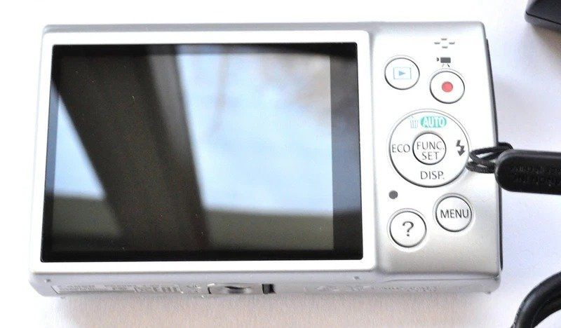 Canon Fotocamera: Canon IXUS 155 20 MP – Usato da Reinach BL venduto da colmarer 4