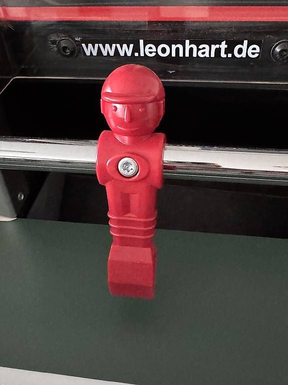 Spiele: Original Leonhart Kickertisch – Gebraucht aus Sirnach von Hispanita 1
