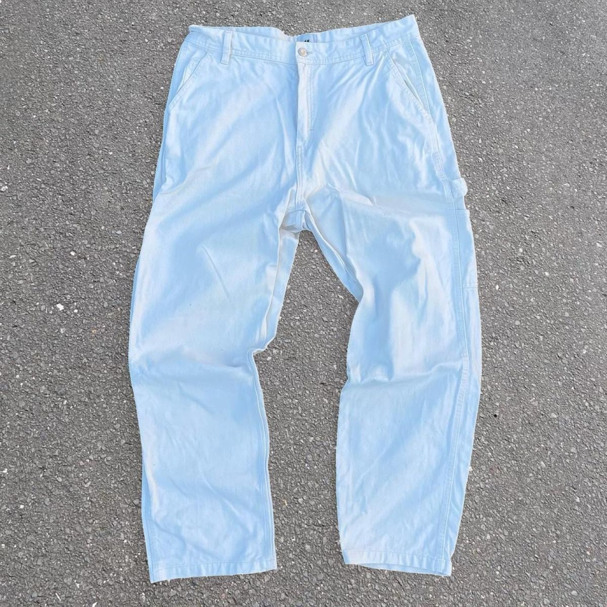 H&M Jeans: H&M Workpants Jeans White  – Usato da Riehen venduto da art_c76v 1