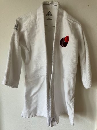 Gi Judo/Ju-jitsu Trainingsanzug, Grösse 150