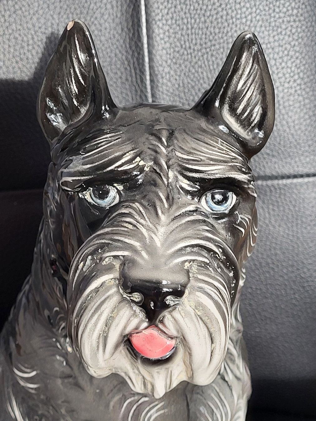 Tutte le decorazioni: Keramik-Figur, Hund. Riesenschnautzer – Usato da Kriens venduto da StudachKriens 1