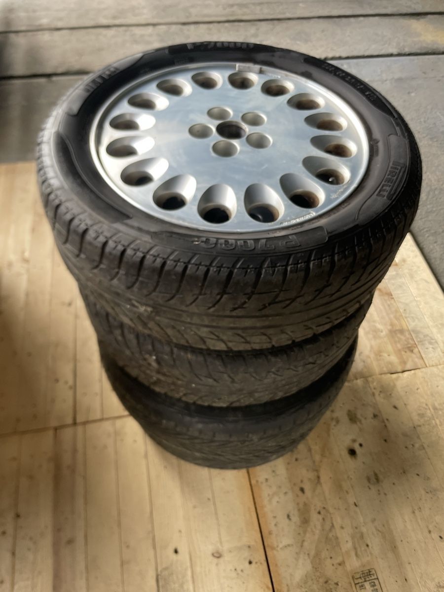 Alfa Romeo Cerchioni: Alfa 164 3.0 cerchi originali – Usato da Giornico venduto da leo_g6jn 1