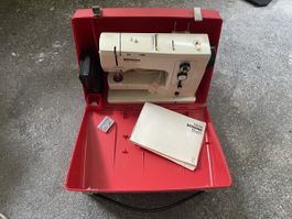 Nähmaschine Bernina 830 im Koffer gebrauchter Zustand