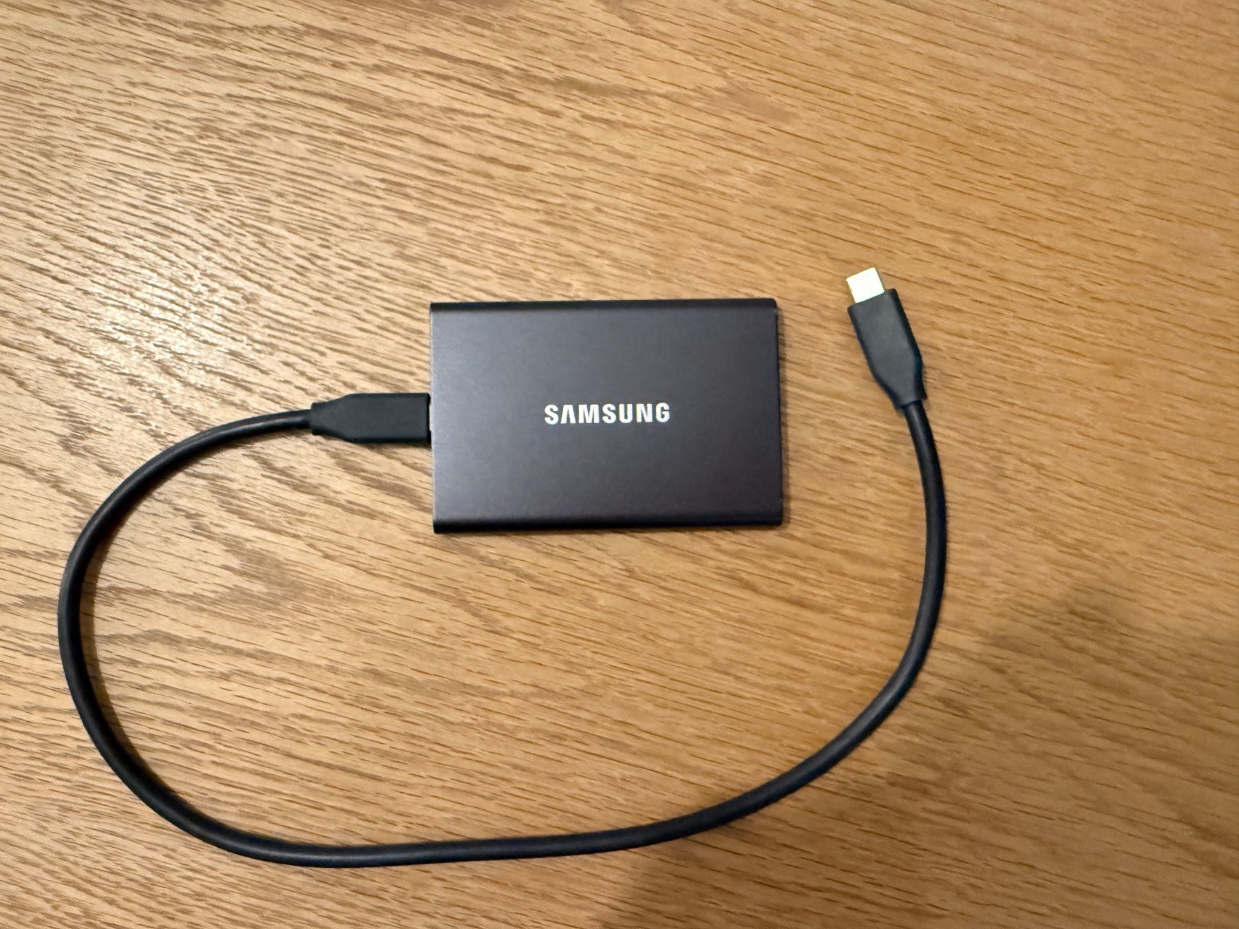 Samsung Dischi rigidi: Samsung T7 Portable SSD 1 tb – Usato da Neuchâtel venduto da Helljibz