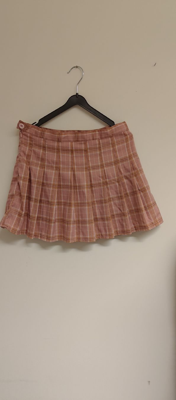 Röcke: Pink Plaid Pleated Skirt – Gebraucht aus Schwerzenbach von VityaCrafts 1