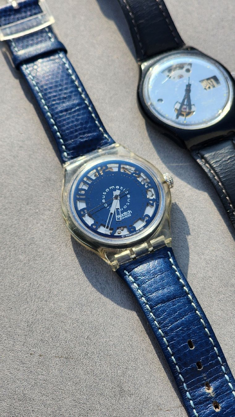 Swatch Orologi: Zwei Swatch Automatikuhren Lot – Usato da Horgen venduto da AJT 1