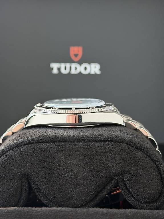 Tudor Orologi: Tudor Blue Lagoon neuve – Nuovo e nell'imballaggio originale da Lausanne venduto da rei_jc8z 3