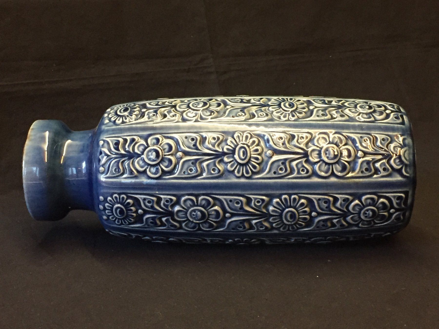 Vasen & Gefässe: Vintage Mid Century Keramik Vase – Gebraucht aus Schaffhausen von vintageville 4