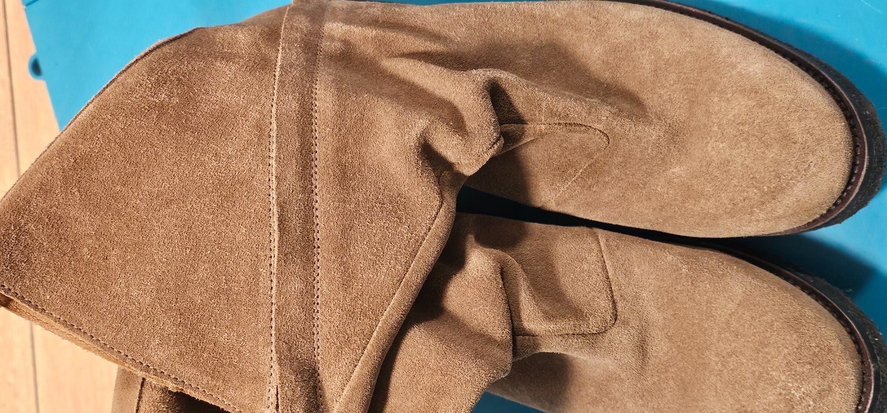 Chaussures femmes: Stiefel Wildleder beige – D'occasion à Bolligen par carmen125 1