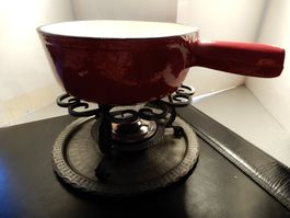 Fonduepfanne aus Gusseisen Style n' COOK, rot, Rechaud