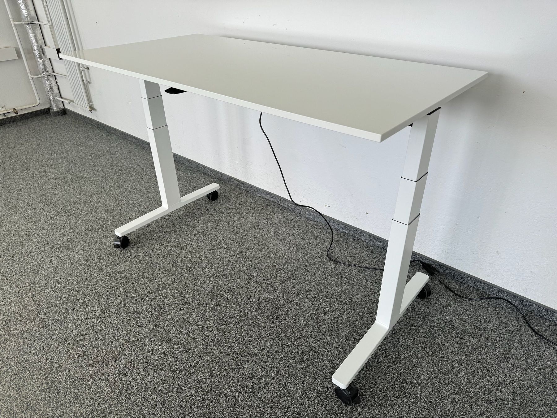 Scrivanie: WINI Büromöbel Winea Flow Sitz-Steh Sitzungstisch – Usato da Schönenwerd venduto da mcofficeshop 7