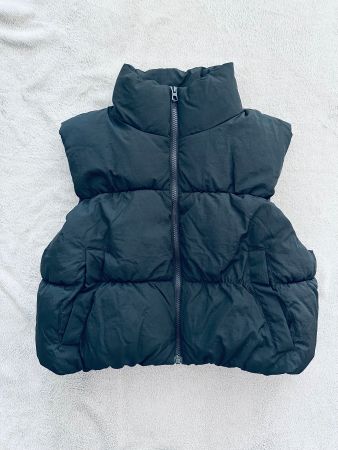 DIVIDED H&M Daunengilet schwarz Gr. M, neuwertig