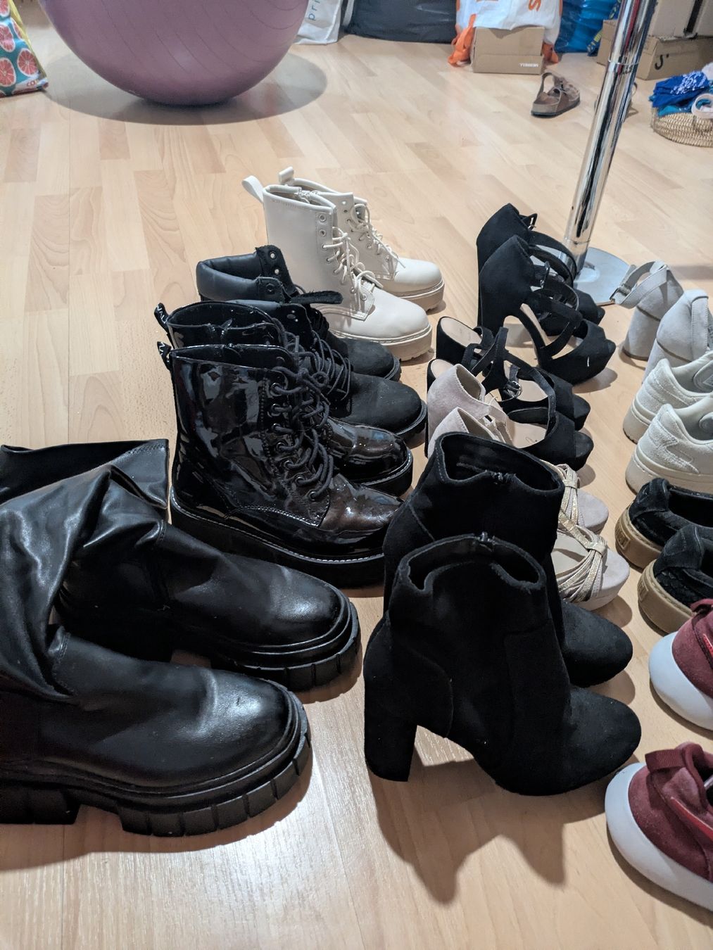 Damenschuhe: Lot de chaussures 37-38 – Gebraucht aus Tramelan von cat_67zv 4