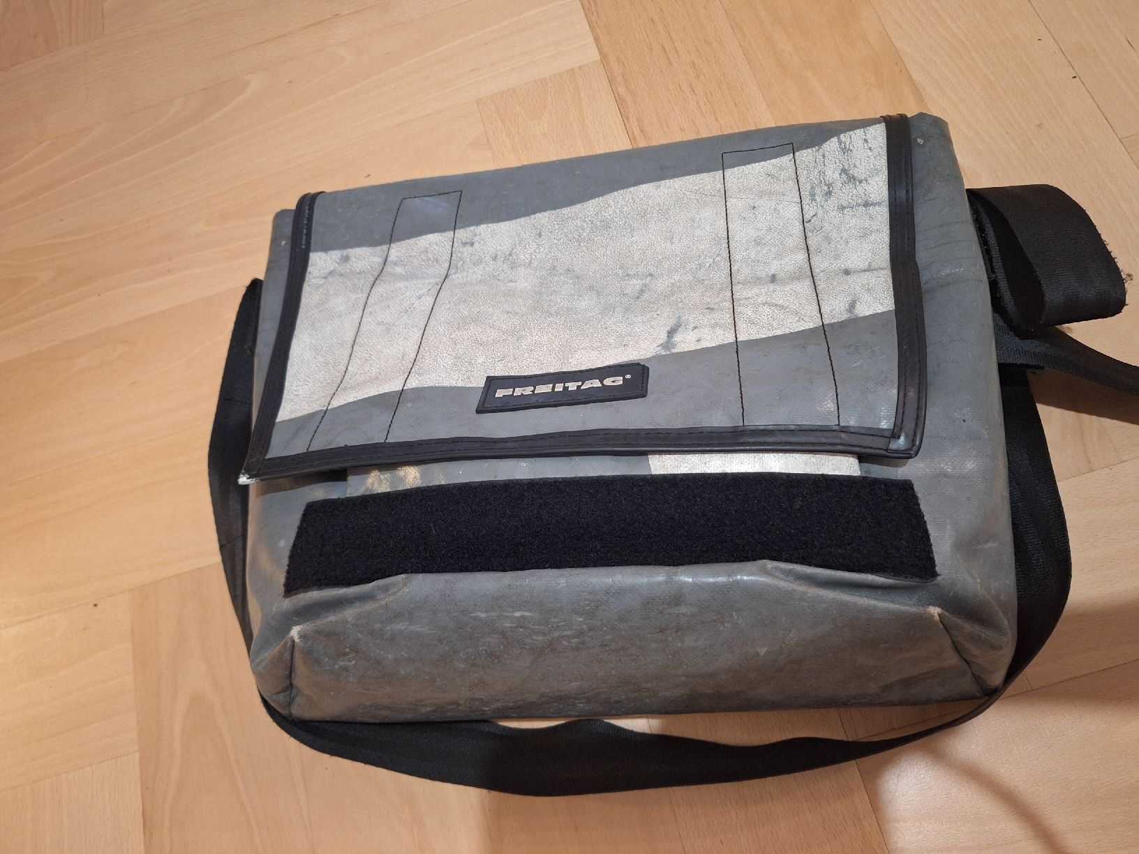 Freitag Borse: Tasche Freitag F14 – Usato da Winterthur venduto da Zwirbeli77