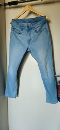 Helle C&A Jeans, Grösse 32/30, kaum getragen, Top Zustand