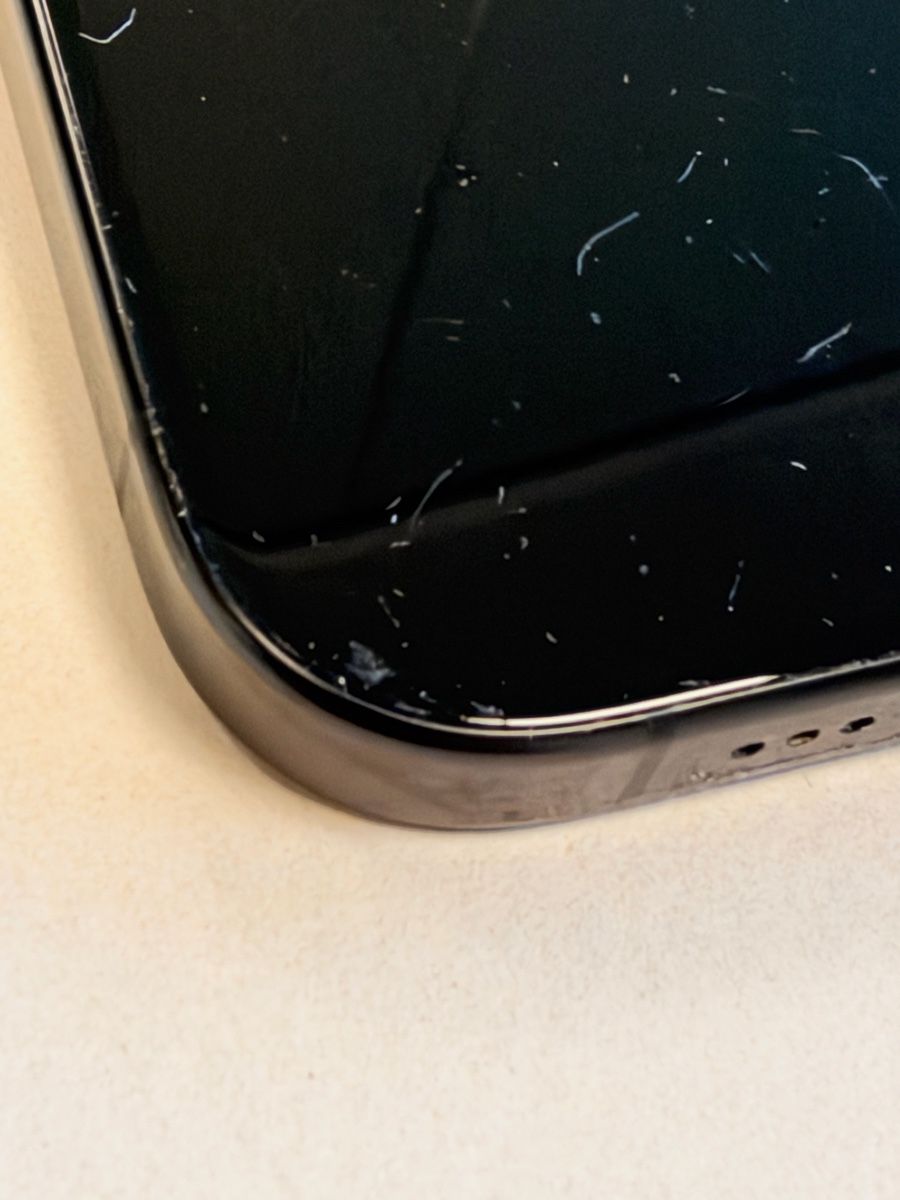 Apple Telefoni cellulari / Smartphones: Apple iPhone 16 pro 256 gb schwarz  – Usato da Oberwil b. Zug venduto da maxcherry 4