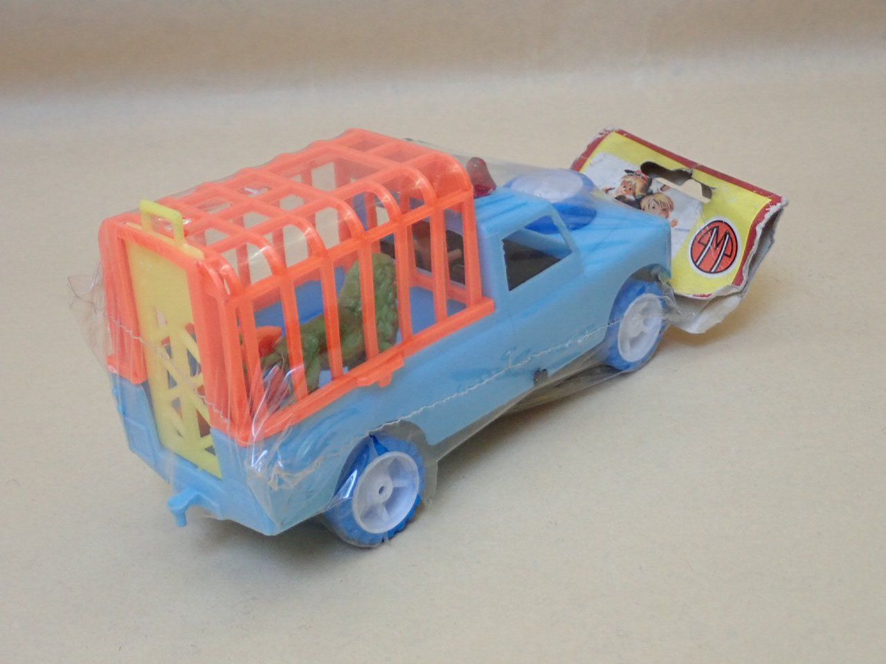 Land Rover Modellautos: Land Rover Safari - Plasticos VAM – Neu und originalverpackt aus Winterthur von 602ccm 1