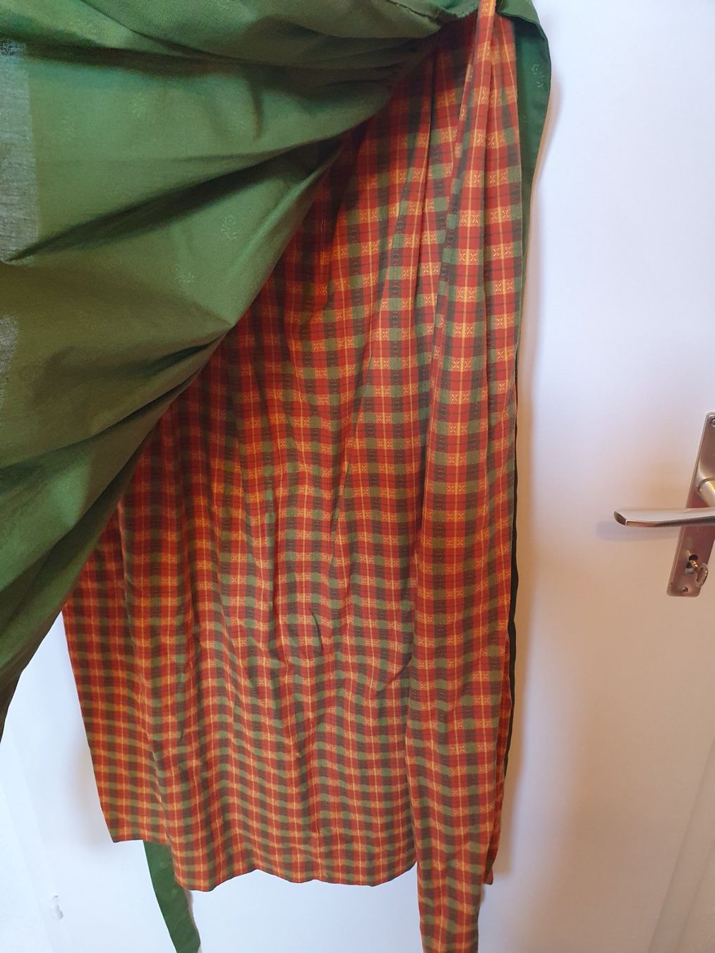 Vestiti: Dirndl - Trachtenkleid - Gr. 40 – Usato da Steffisburg venduto da C.Kreuzer 4