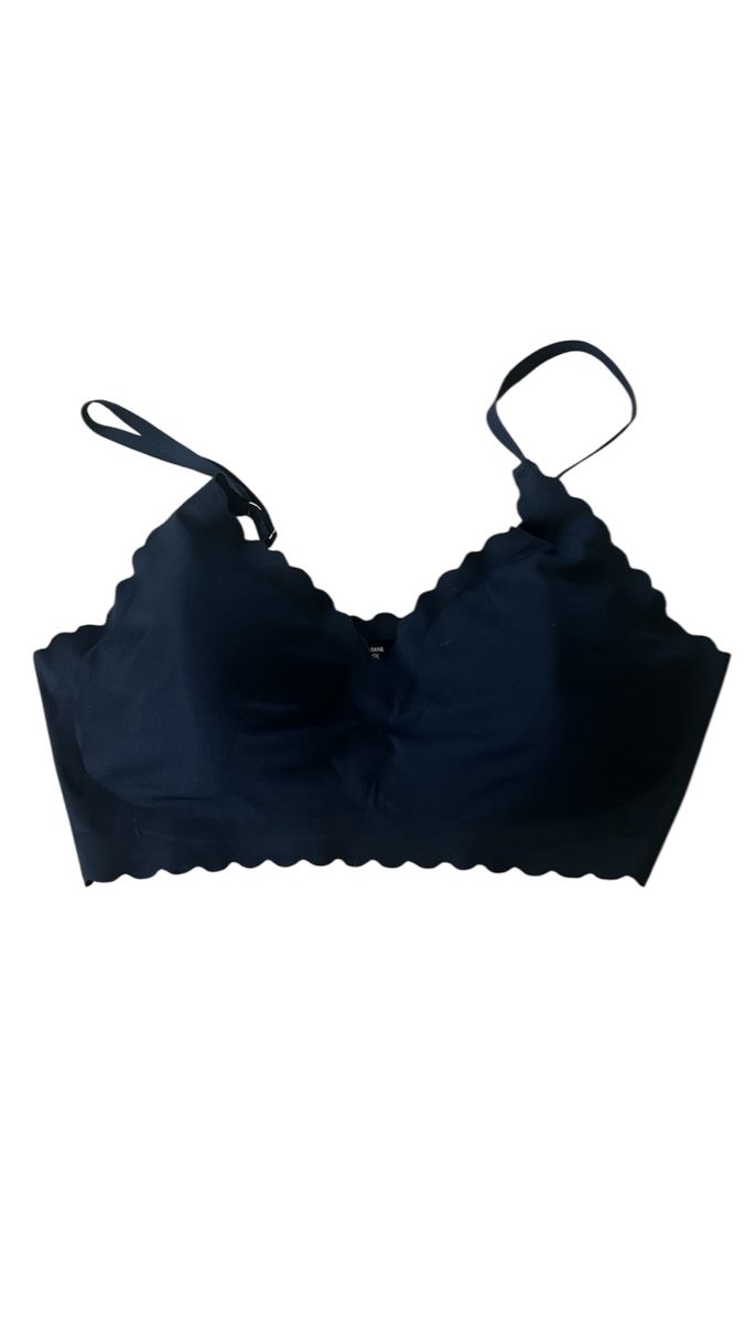 Altra biancheria intima: Schwarzer Bralette-Top mit Zickzack-Rand, Grösse L – Nuovo (secondo la descrizione) da Suhr venduto da Checkitout