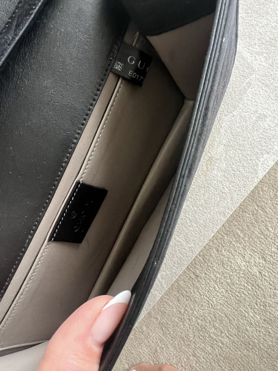 Gucci Taschen für Damen: Gucci Umhängetasche Wildleder schwarz Strass – Gebraucht aus Meilen von Dievondort 4