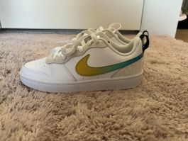 Nike Sneaker