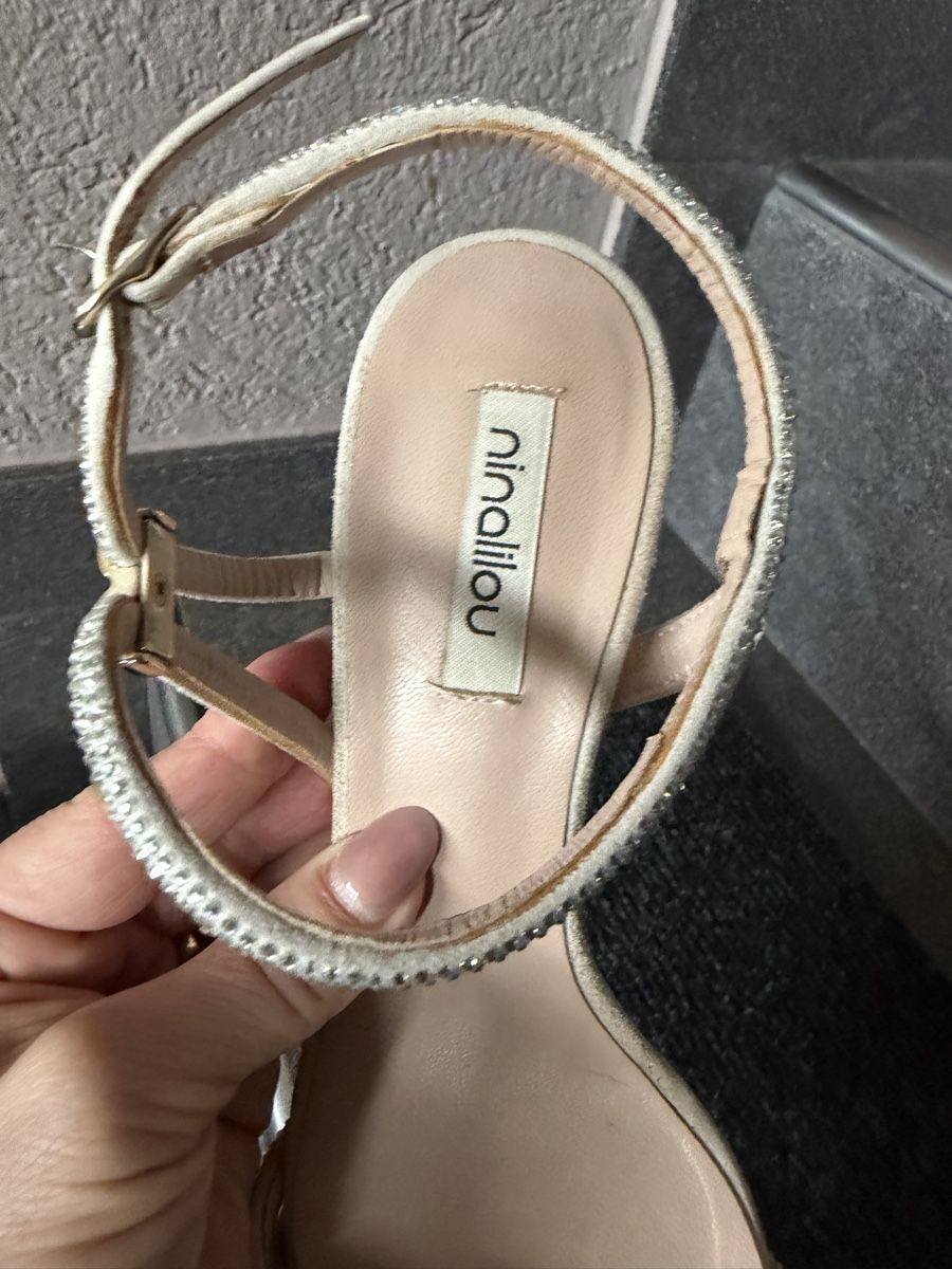 Scarpe da donna: Ninalilou Sandalen 39 – Usato da Staufen venduto da Elina08 6