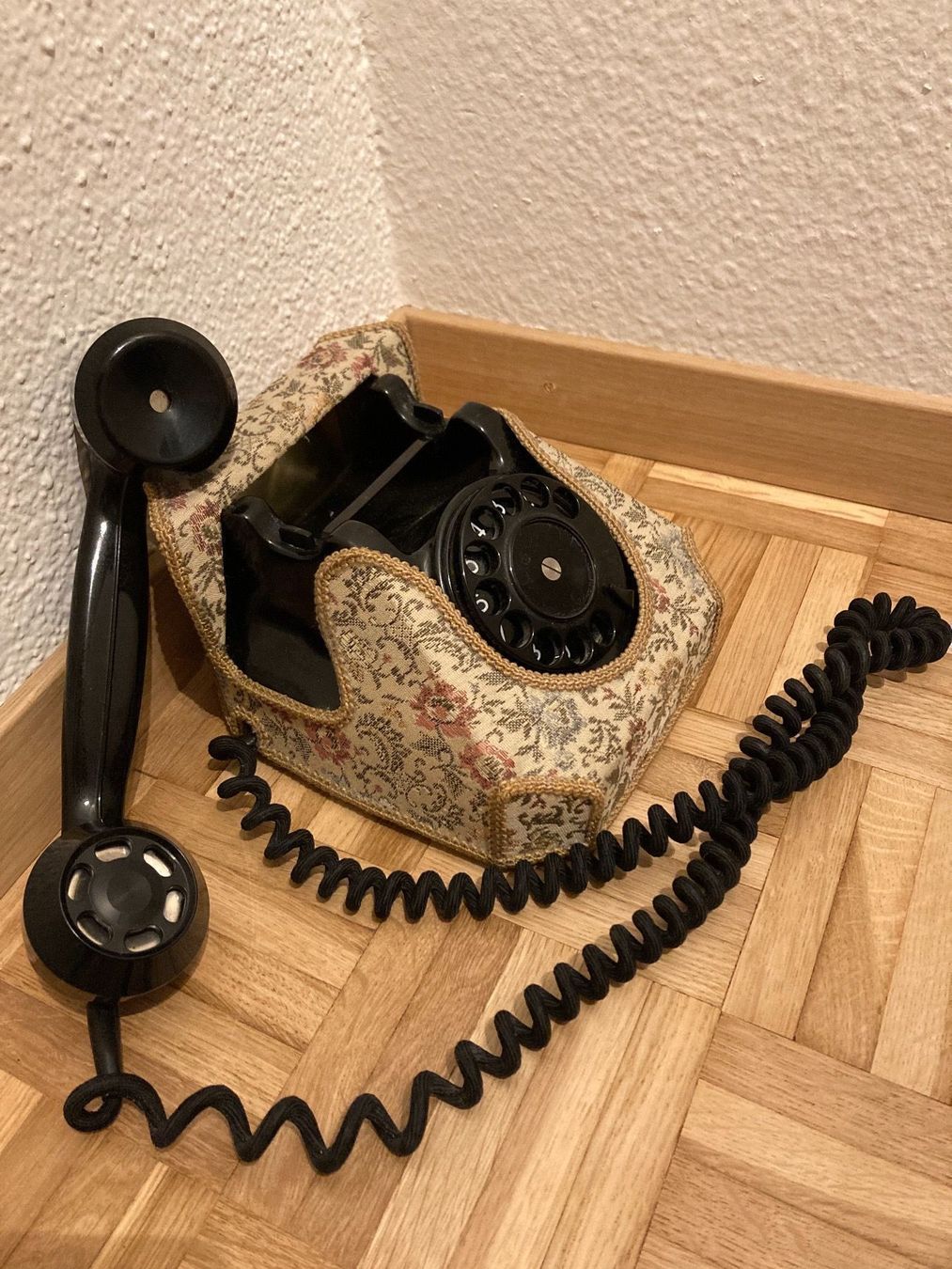 Telefoni: Vintage Telefon – Usato da Niederscherli venduto da ypsilon315 1